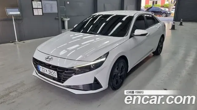 Hyundai AVANTE 1.6 Modern 2022