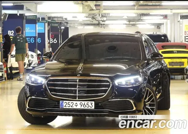 Mercedes-Benz S-Class S580L 4MATIC 2024