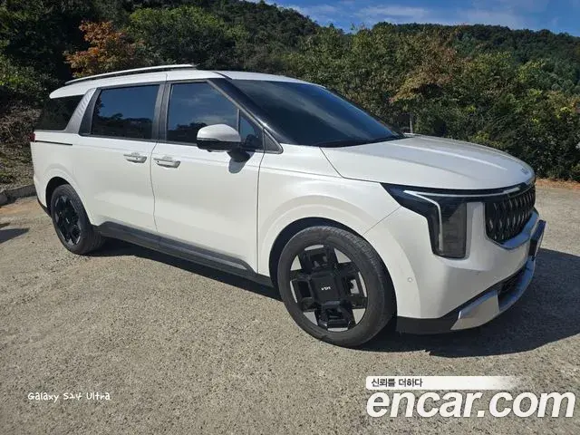 Kia Carnival Diesel 9-Seater Prestige 2024