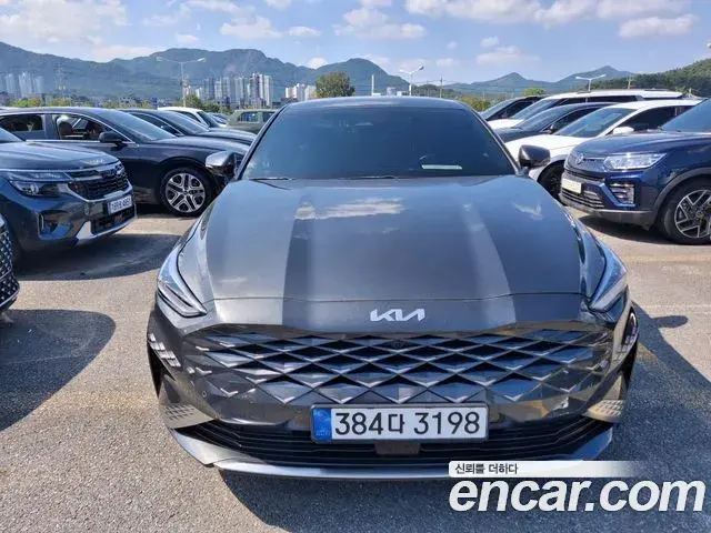 Kia K8 2.5 Gasoline 2WD Noblesse 2023