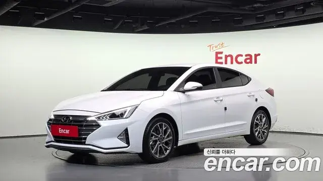 Hyundai AVANTE 1.6 Smart Choice 2020