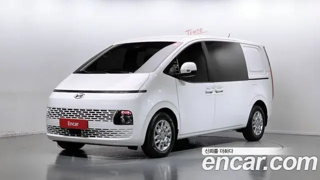 Hyundai Staria Cargo 5-Seater Modern 2022