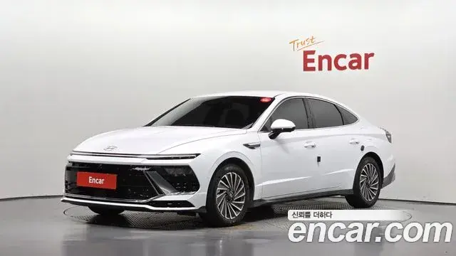 Hyundai Sonata Exclusive 2026