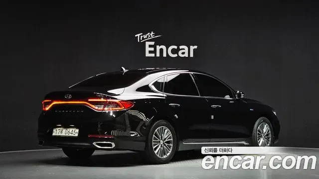 Hyundai Grandeur Exclusive Special 2019 — фото 2