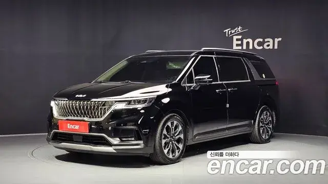 Kia Carnival Gasoline 7-Seater Signature 2023