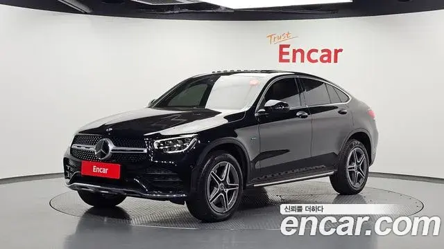 Mercedes-Benz GLC-Class GLC300e 4MATIC Coupe 2021