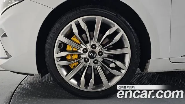 Kia K7 2.5 GDI Noblesse 2019 — фото 5