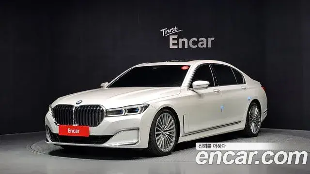 BMW 7-Series 730Ld xDrive Design Pure Excellence 2021