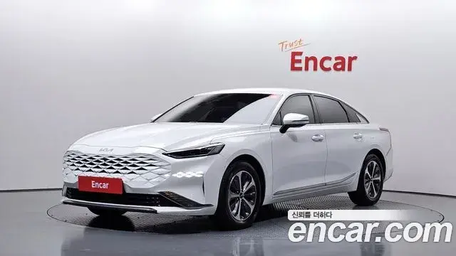 Kia K8 Noblesse 2023