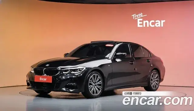 BMW 3-Series 320i M Sport 2021