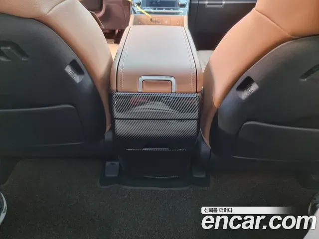Hyundai Santa Fe Gasoline 2.5T 2WD Prestige 2023 — фото 7