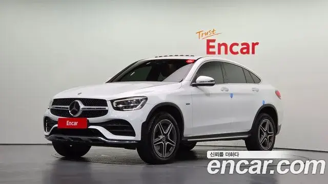 Mercedes-Benz GLC-Class GLC300e 4MATIC Coupe 2021