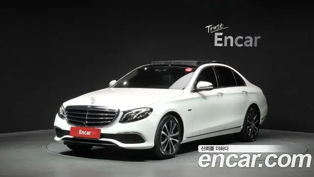 Mercedes-Benz E-Class E300e Exclusive 2019
