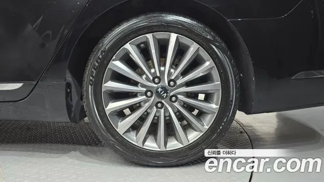 Kia K7 2.2 Diesel Noblesse 2019 — фото 21