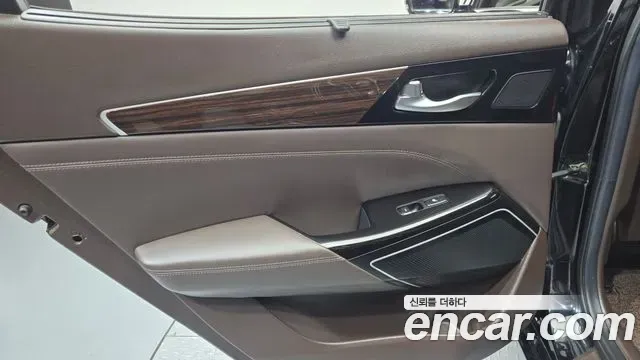 Kia K7 2.2 Diesel Noblesse 2019 — фото 25