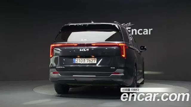 Kia Carnival HEV 7seater Gravity 2024 — фото 4
