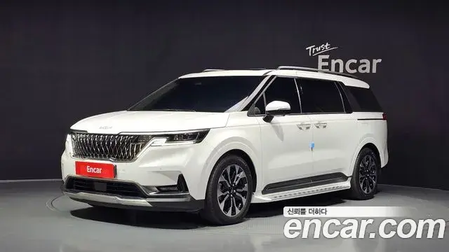 Kia Carnival Gasoline 7-Seater Outdoor Noblesse 2023