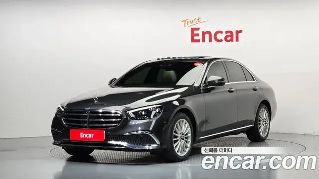 Mercedes-Benz E-Class E250 Exclusive 2022