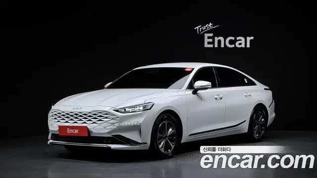 Kia K8 Noblesse 2022