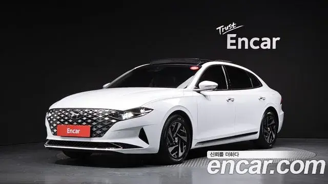 Hyundai Grandeur Exclusive 2022