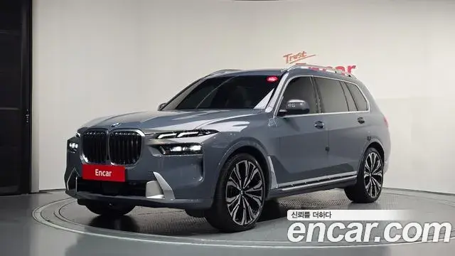 BMW X7 xDrive 40i Design Pure Excellence Frist Edition 6STR 2023
