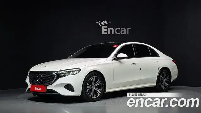 Mercedes-Benz E-Class E200 Avantgarde 2024
