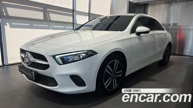 Mercedes-Benz A-Class A220 Sedan 2022