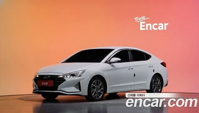 Hyundai AVANTE 1.6 Style 2019