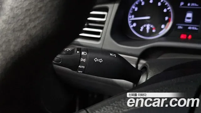 Hyundai AVANTE 1.6 Style 2019 — фото 18