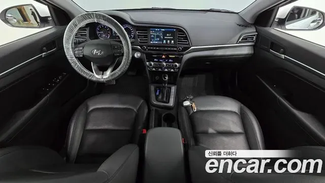 Hyundai AVANTE 1.6 Style 2019 — фото 7