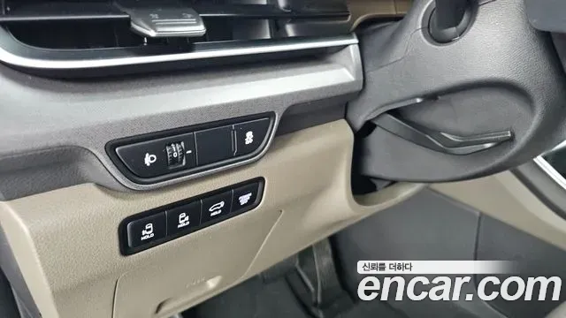 Kia Carnival Diesel 9-Seater Prestige 2024 — фото 20