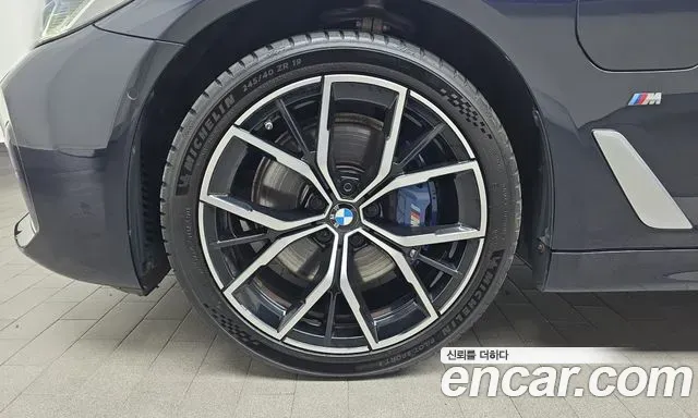 BMW 5-Series 530e M Sport 2021 — фото 5