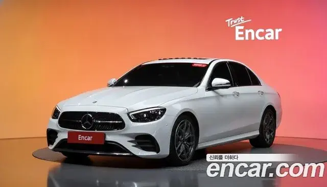 Mercedes-Benz E-Class E220d 4MATIC AMG Line 2022