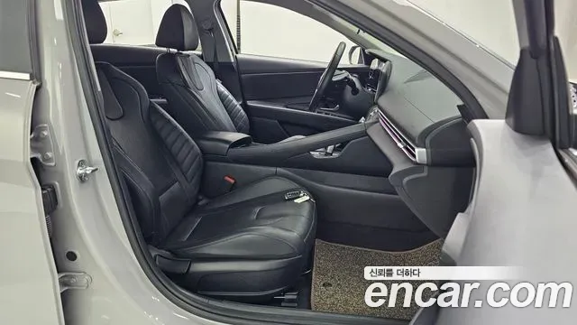 Hyundai AVANTE 1.6 Inspiration 2020 — фото 26