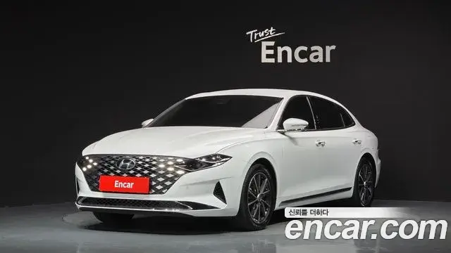 Hyundai Grandeur 2.5 Le Blanc 2022