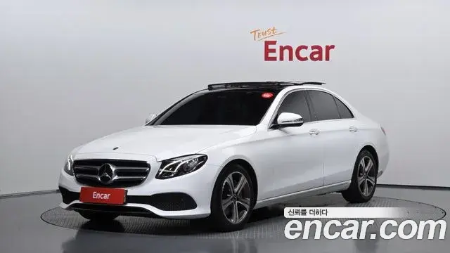 Mercedes-Benz E-Class E300 Avantgarde 2019