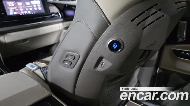 Kia Carnival Gasoline 7-Seater Hi-Limousine Signature 2022 — фото 33