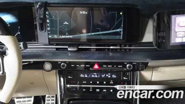 Kia Carnival Gasoline 7-Seater Hi-Limousine Signature 2022 — фото 16