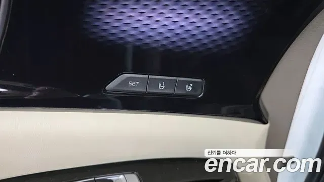 Kia Carnival Gasoline 7-Seater Hi-Limousine Signature 2022 — фото 26