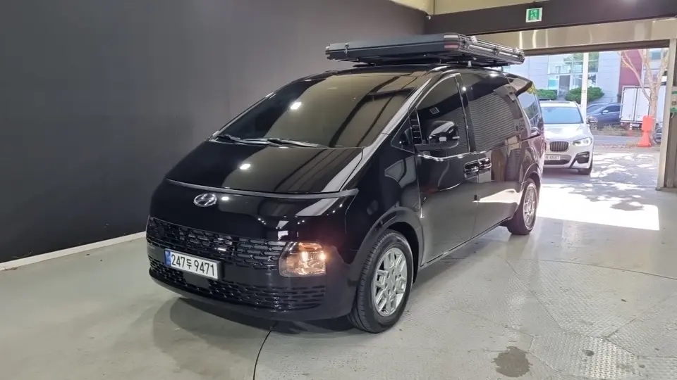 Hyundai Staria Tourer 9-Seater Modern 2023