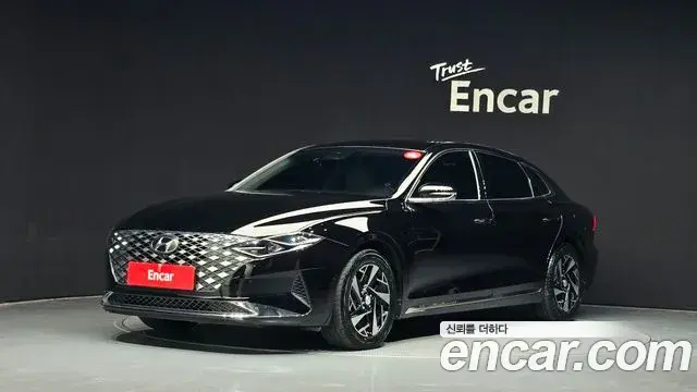 Hyundai Grandeur Le Blanc 2022