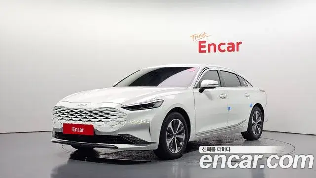 Kia K8 Noblesse 2022