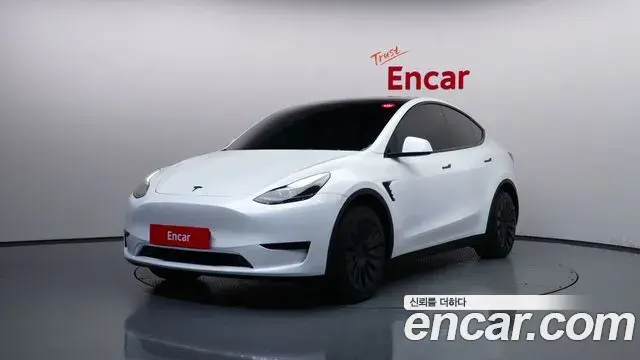 Tesla Model Y RWD 2023