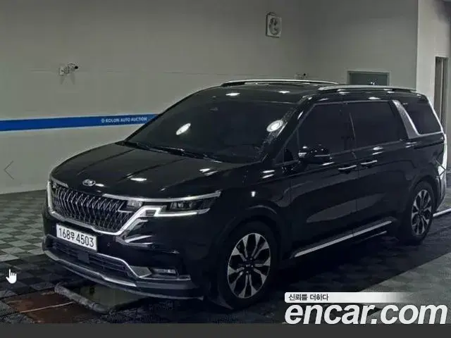 Kia Carnival Gasoline 7-Seater Signature 2021