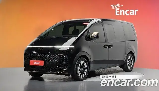 Hyundai Staria HEV 1.6 Lounge 7-Seater Inspiration 2024