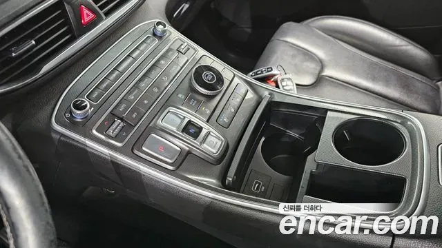 Hyundai Santa Fe Diesel 2.2 2WD Premium Choice 2021 — фото 9