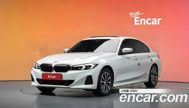 BMW 3-Series 320i 2023