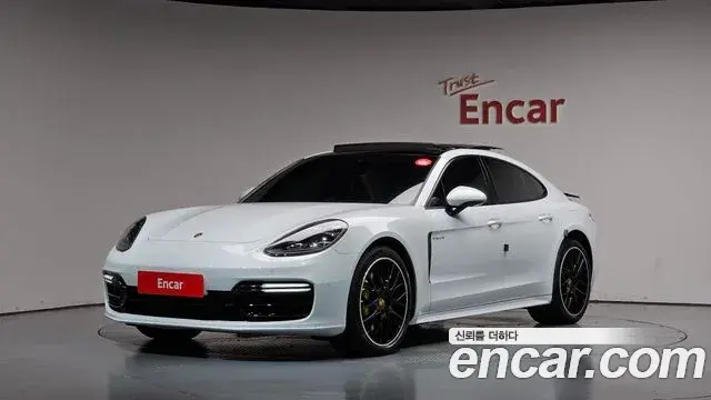 Porsche Panamera 2.9 AWD E-Hybrid 2020