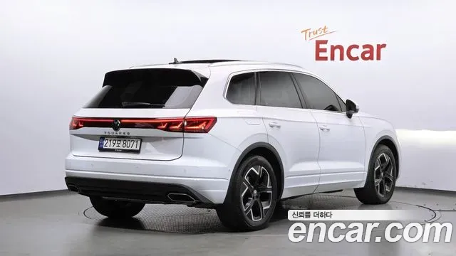 Volkswagen Touareg 3.0 TDI Prestige 2024 — фото 2
