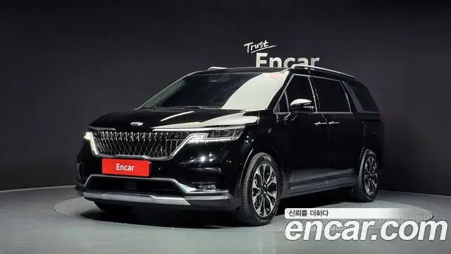 Kia Carnival Gasoline 9-Seater Signature 2021